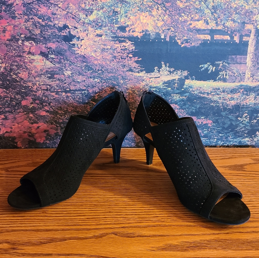 STYLE & CO. HEELS - Picture 4 of 10